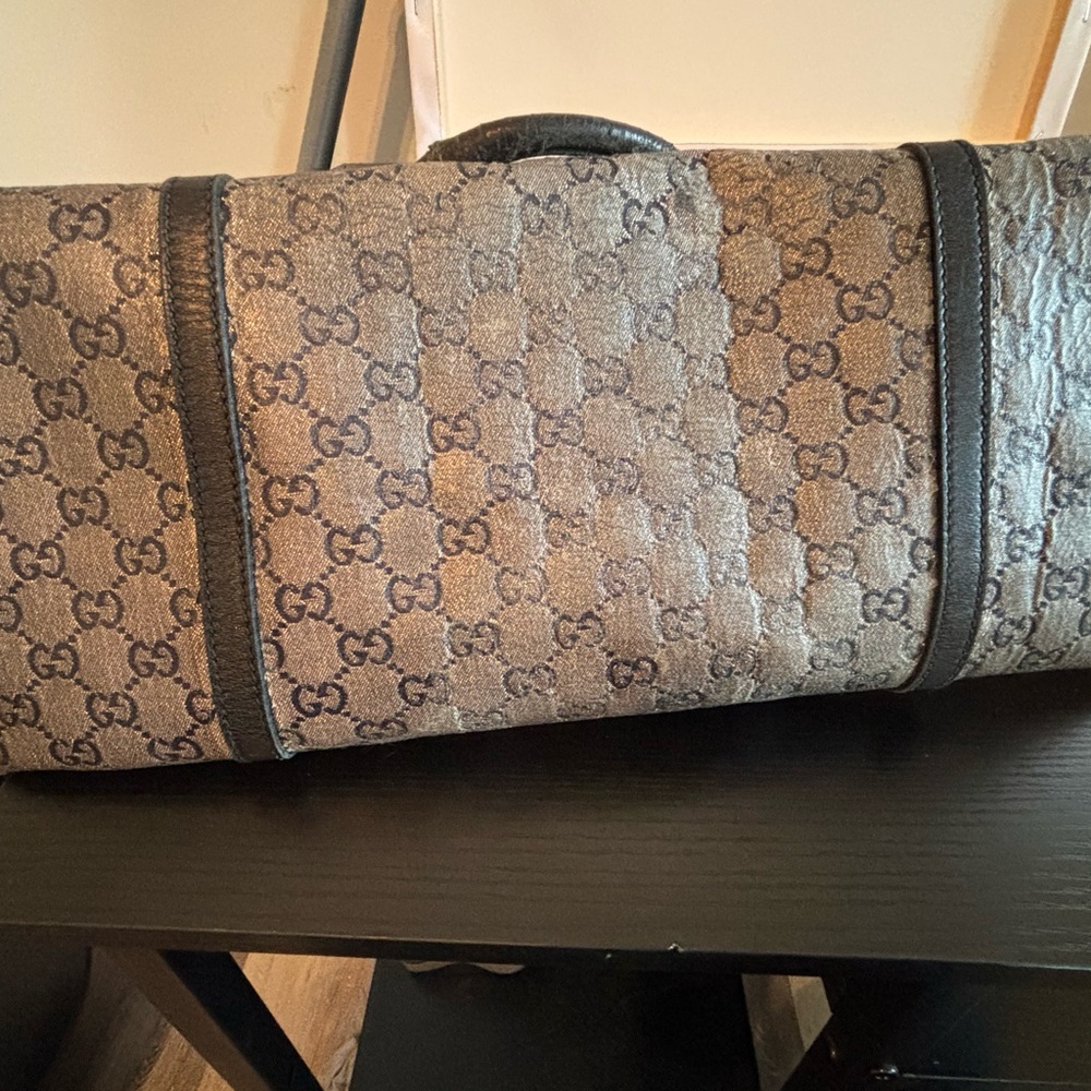 Authentic Gucci Joy Tote - GG Crystal Canvas & Leather - Medium-fair condition - Picture 5 of 11